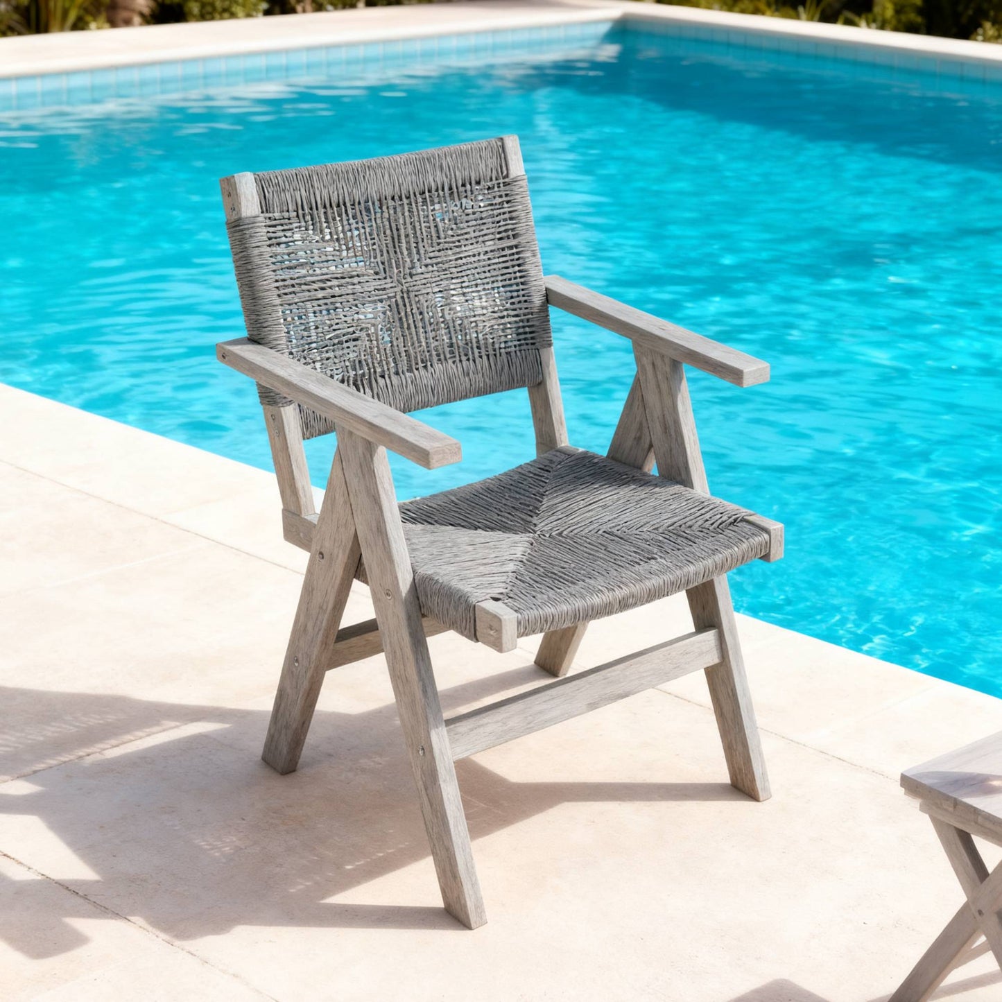 HIPS All-Season Dining Chair Suitable For Garden Dinners & Versatile Outdoor Eating Spaces