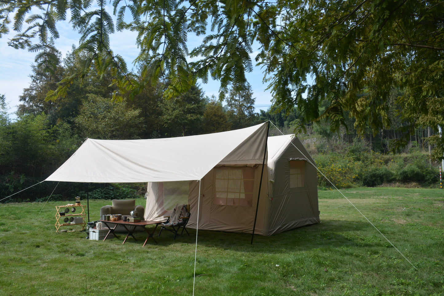 9.8 X13ft With Canopy, Inflatable Camping Tents With Hand Pump, Air Glamping Tents,  Easy Setup Waterproof And Windproof Blow Up Tent  Beige