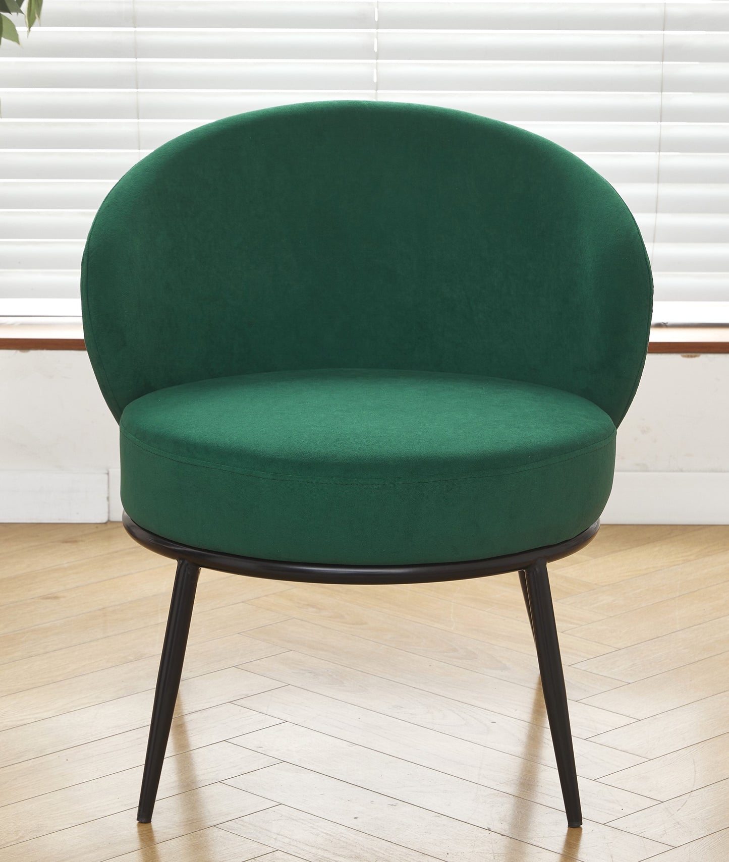Round Velvet Accent Chair, Mid-Century Modern Upholstered Armchair With Metal Legs, Comfy Barrel Side Chair For Living Room Bedroom