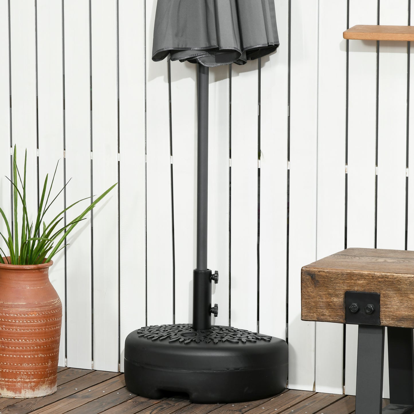 Half Round Umbrella Base, Sand Or Water Filled Half Patio Umbrella Stand Holder For Lawn, Deck, Backyard And Garden, 40lb Capacity Water Or 46lb Capacity Sand, Fit 1.5"or 2" Pole, Black
