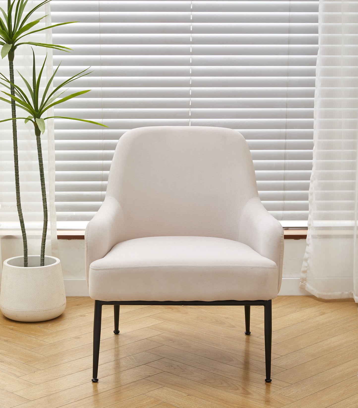Beige Velvet Accent Chair, Modern Upholstered Armchair With Metal Legs, Comfy Side Chair For Living Room Bedroom