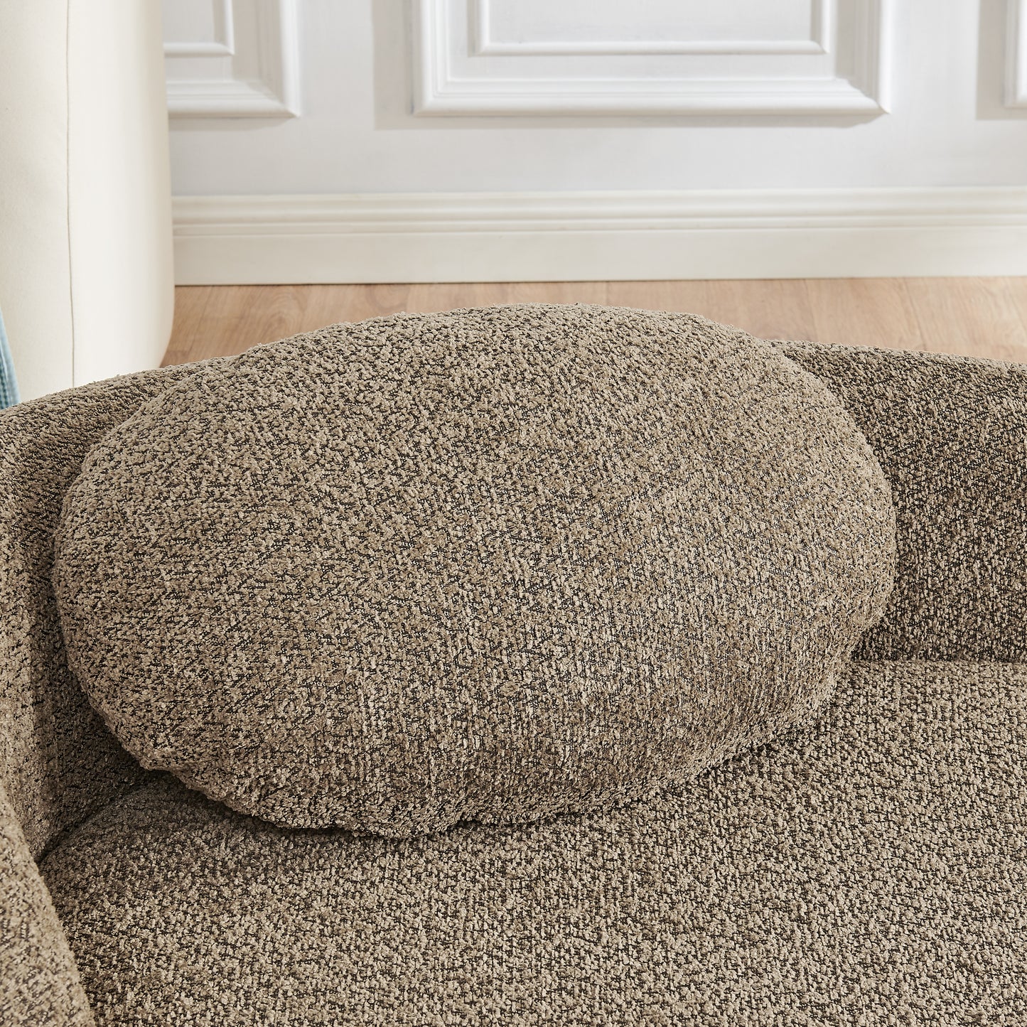 Modern Oval Single Lazy Sofa Chair With Integrated Backrest, Side Armrest And Pillow, Compact Space-Saving Lounge Chair For Living Room Bedroom-Brown
