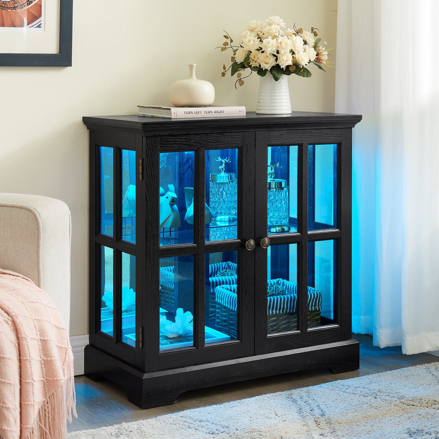 LED Curio Display Cabinet, Antique Display Cabinet With Adjustable Shelves, Retro Design Quality Showcase With Lattice Doors Elegant Bookcase And Storage Cabinet For Home Decor And Organization BLK