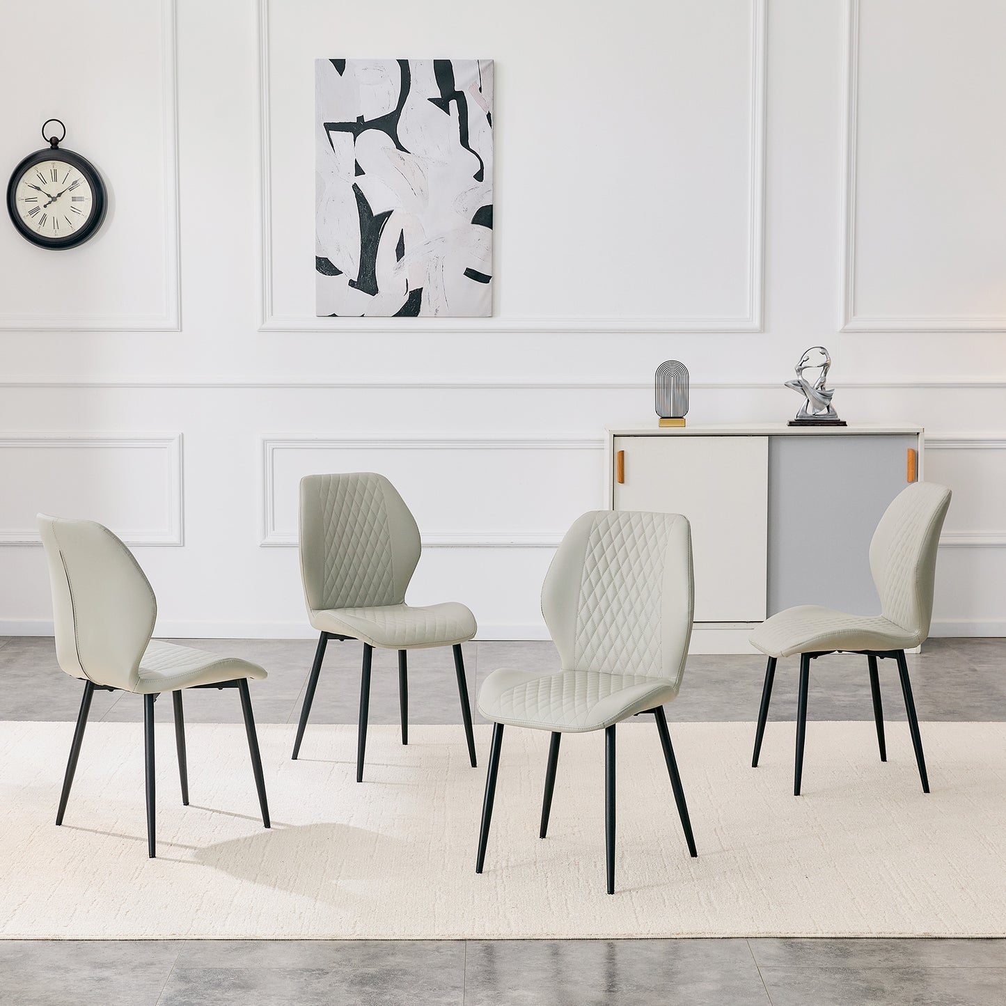 Set Of 4 Modern Light Luxury Light Gray Diamond-quilted PU Chairs With Black Metal Legs. Suitable As Upholstered Dining Chairs With Backrests For Dining Rooms, Adaptable To A Wide Range Of Scenarios.