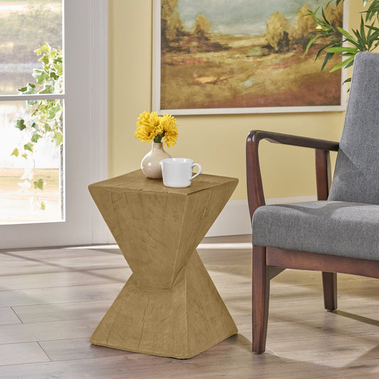 TESS Modern Side Table -Stylish End Table Compatible With Living Room, Bedroom, Or Office,Versatile Home Furniture,Light Natural Color