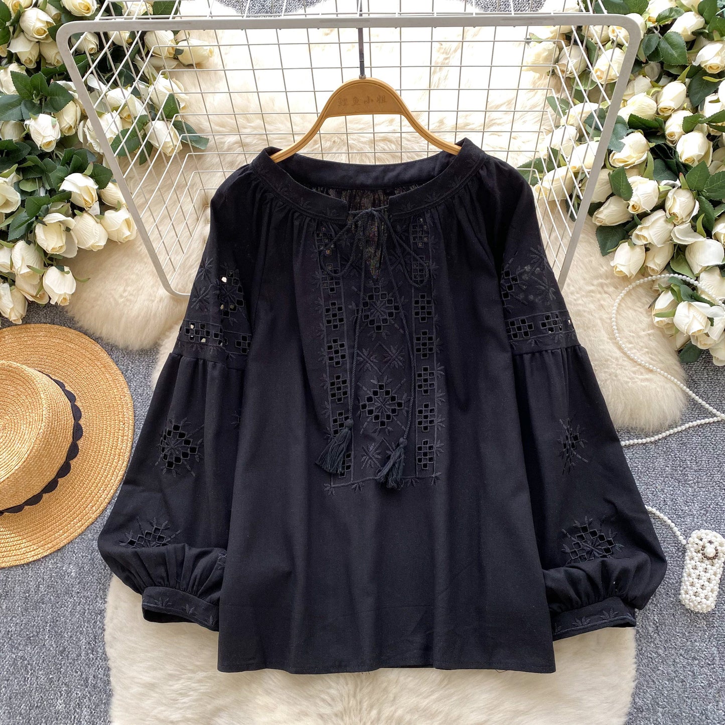 Retro Loose Casual Inner-layer Top With Lantern Sleeves