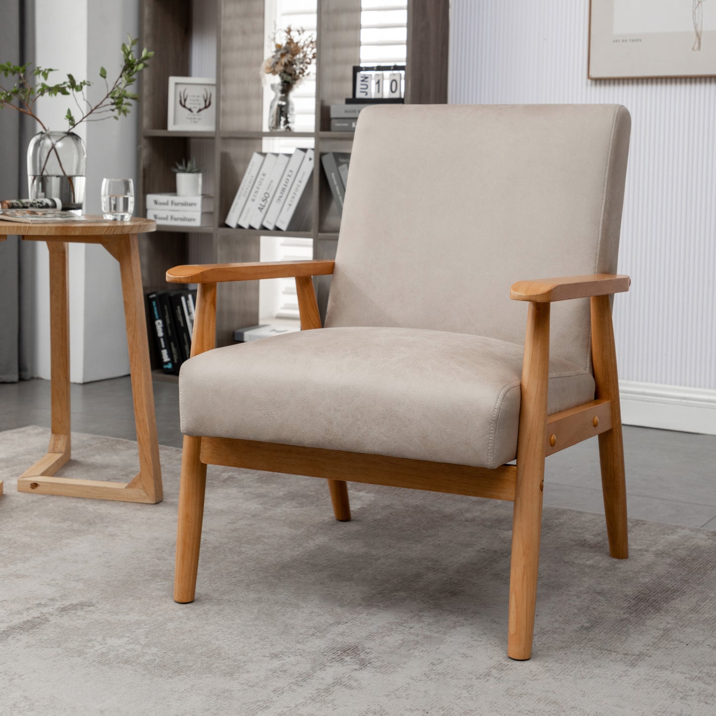 25.38     Wide Classic Mid-Century Modern Arm Chair, Light