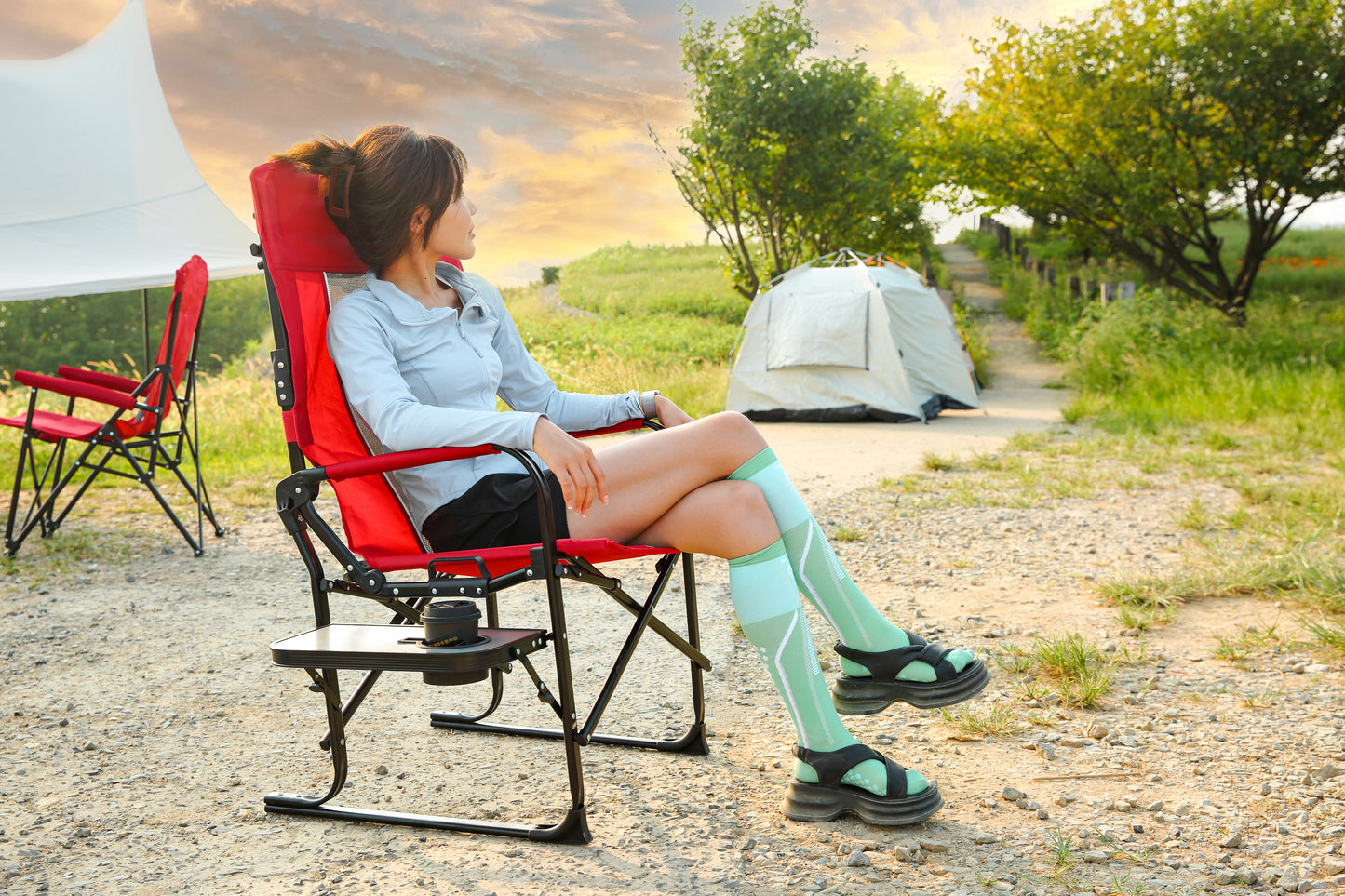 Camping Directors Chair, Heavy Duty,Oversized Portable Folding Chair With Side Table Pocket For Beach, Fishing,Trip,Picnic,Lawn Red