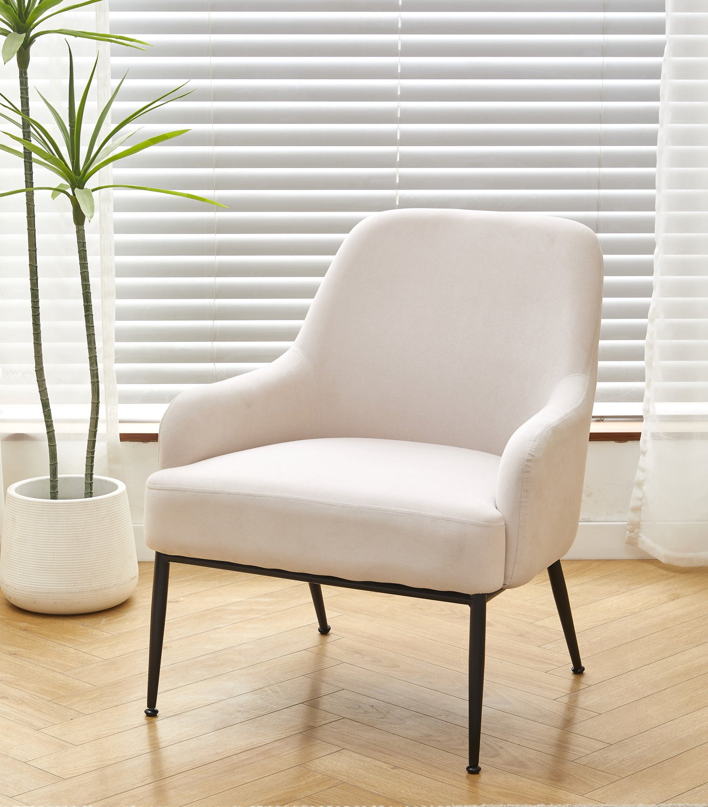 Beige Velvet Accent Chair, Modern Upholstered Armchair With Metal Legs, Comfy Side Chair For Living Room Bedroom