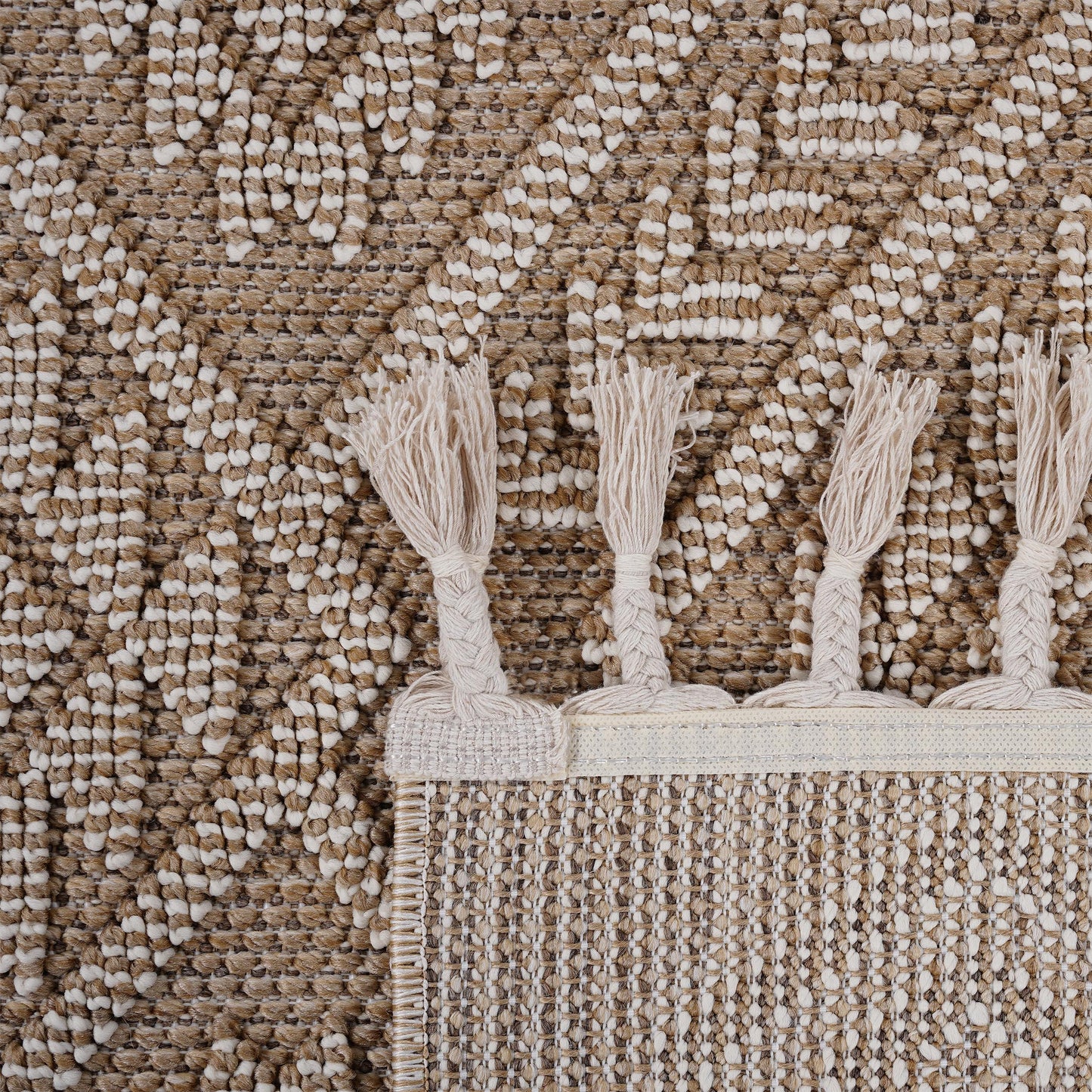 Guros 4X6 Natural  Traditional Indoor  Outdoor Area Rug