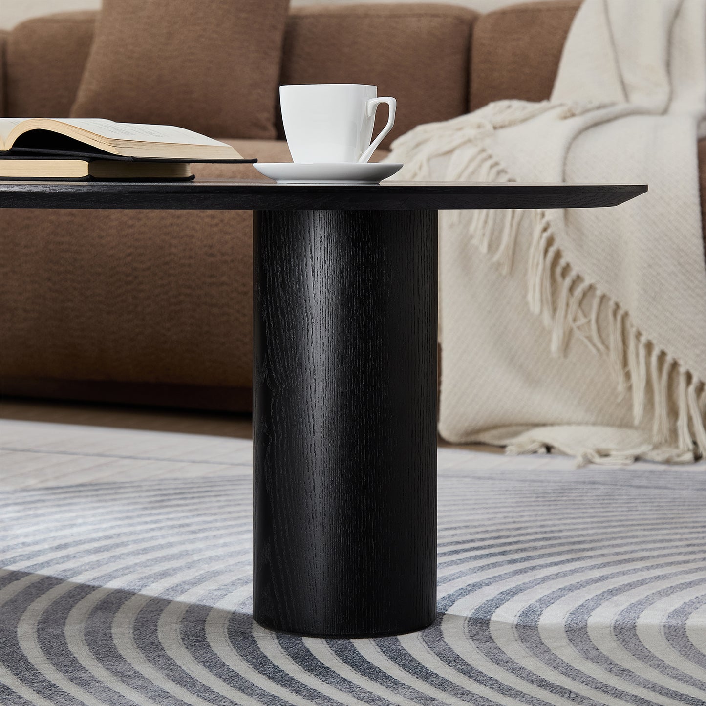 Modern Oval Luxury Coffee Table, Sophisticated Living Room Center Table