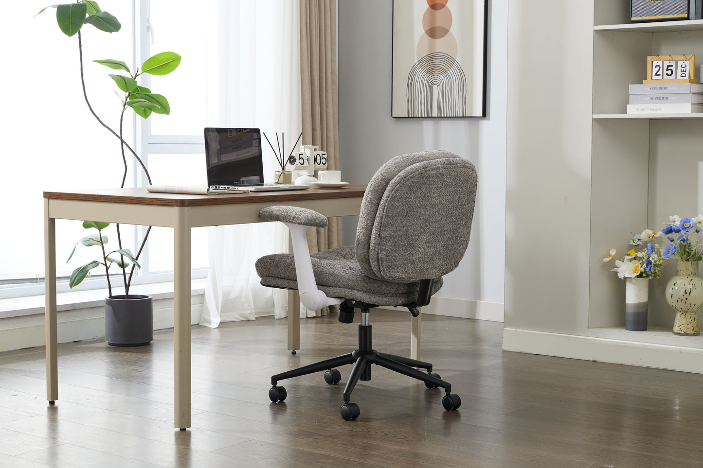 Cross Legged Chair With Flip-up Armrests, Comfy Swivel Chairs With Wide Seat For Women, Adjustable Makeup Vanity Chair For Apartment, Home, Office,Grey.