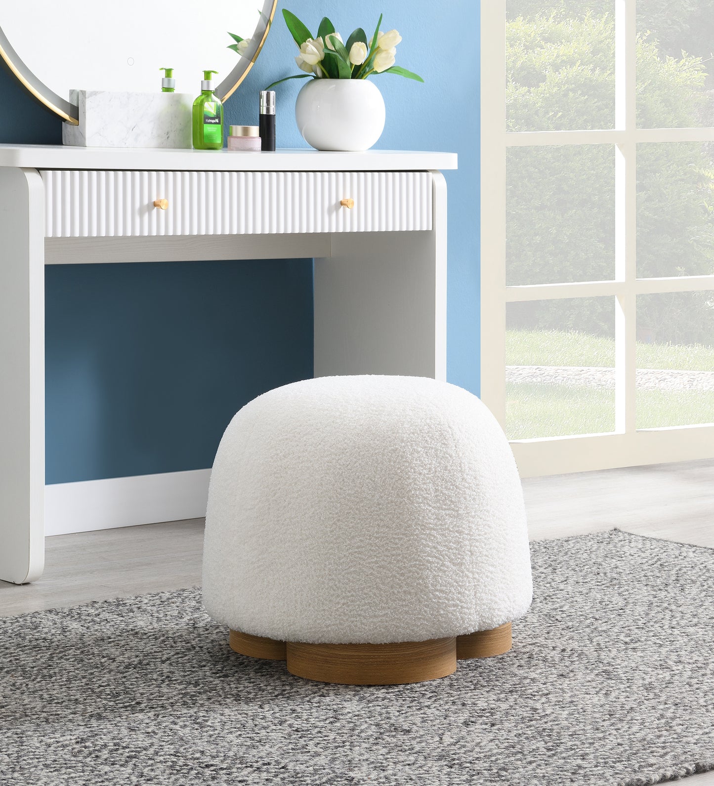 Fully Assembled Round Soft Teddy Fabric Upholstered Ottoman, Footstool With Soft Padded Seat, Fully Assembled Modern Sofa Couch Footrest, Extra Seating For Bedroom Entryway, White