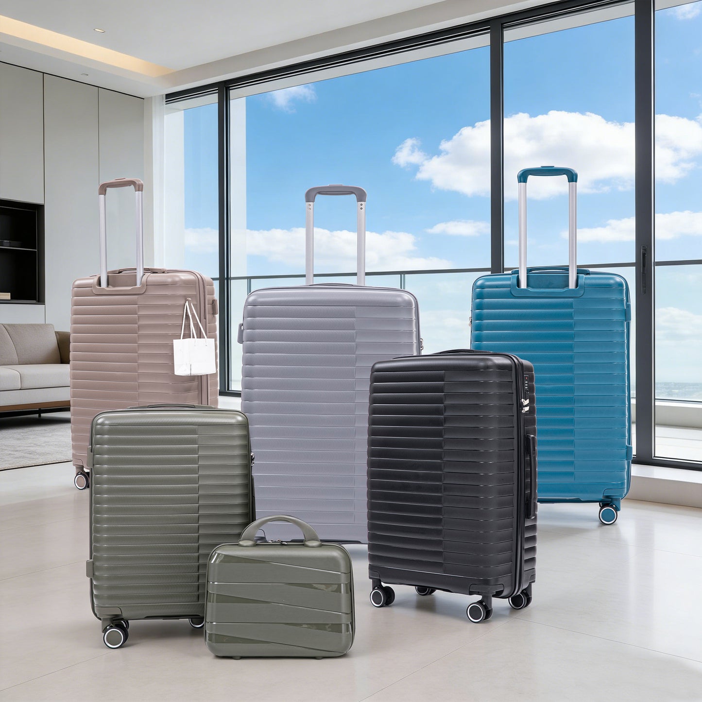 14  20  24  28  4 Pcs  Set In PP Spinner Wheel Luggage, Carry On Suitcase, Iron Pull Rod, Combination Password Lock, 14 Cosmetic Case Black