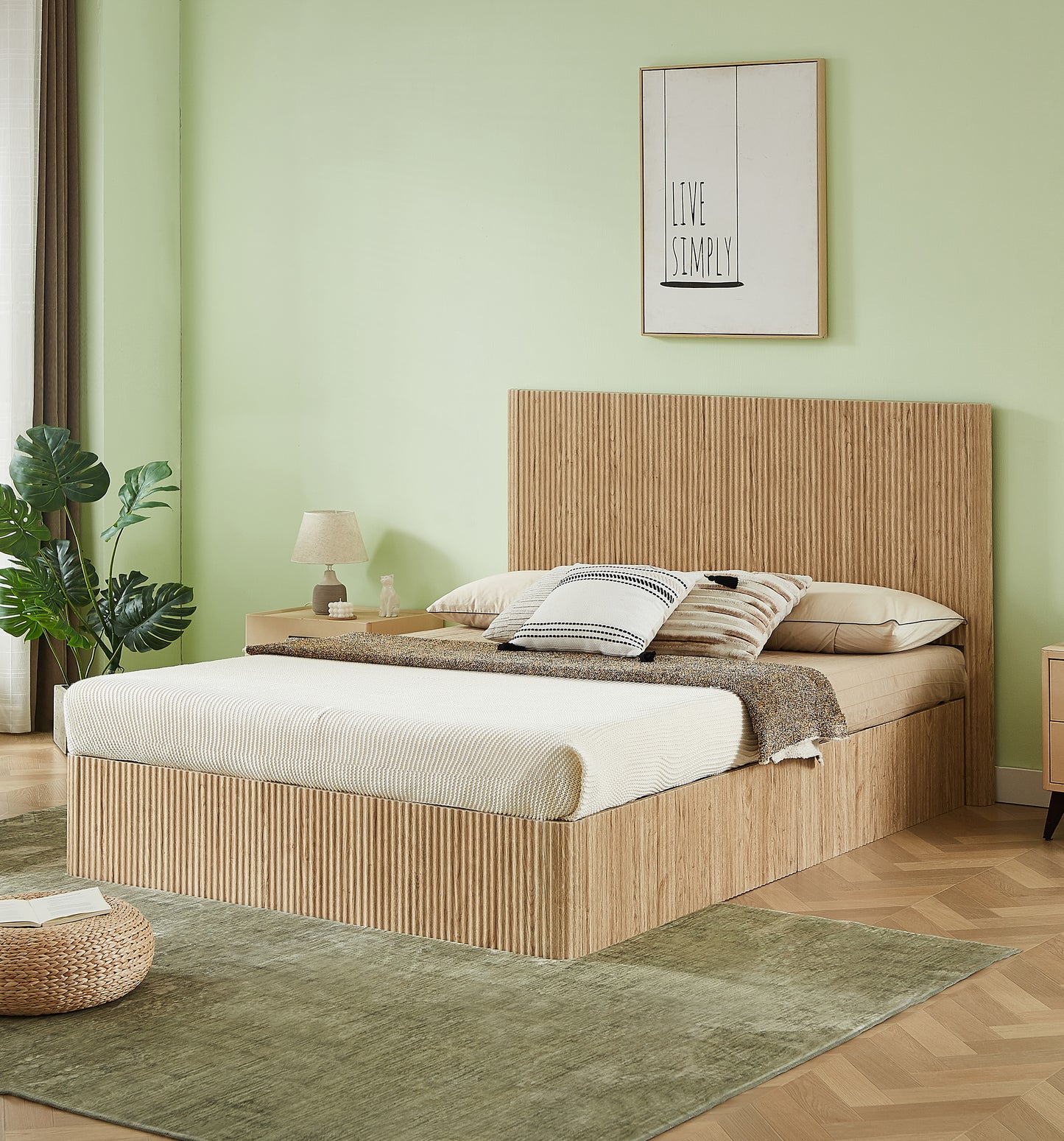 Queen Size Lift Up Storage Bed Frame, Wooden Corrugated Curved Lines, Hydraulic Storage No Box Spring Needed, Oak.